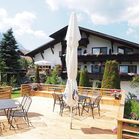 Haus Alpengluehen Apartment Ервалд Екстериор снимка