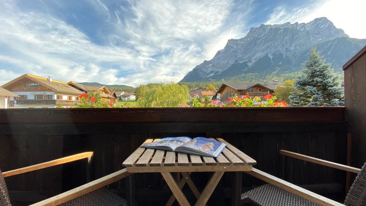 Haus Alpengluehen Apartment Ервалд Екстериор снимка