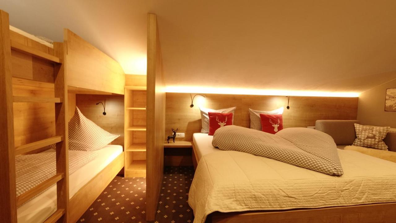 Haus Alpengluehen Apartment Ервалд Екстериор снимка