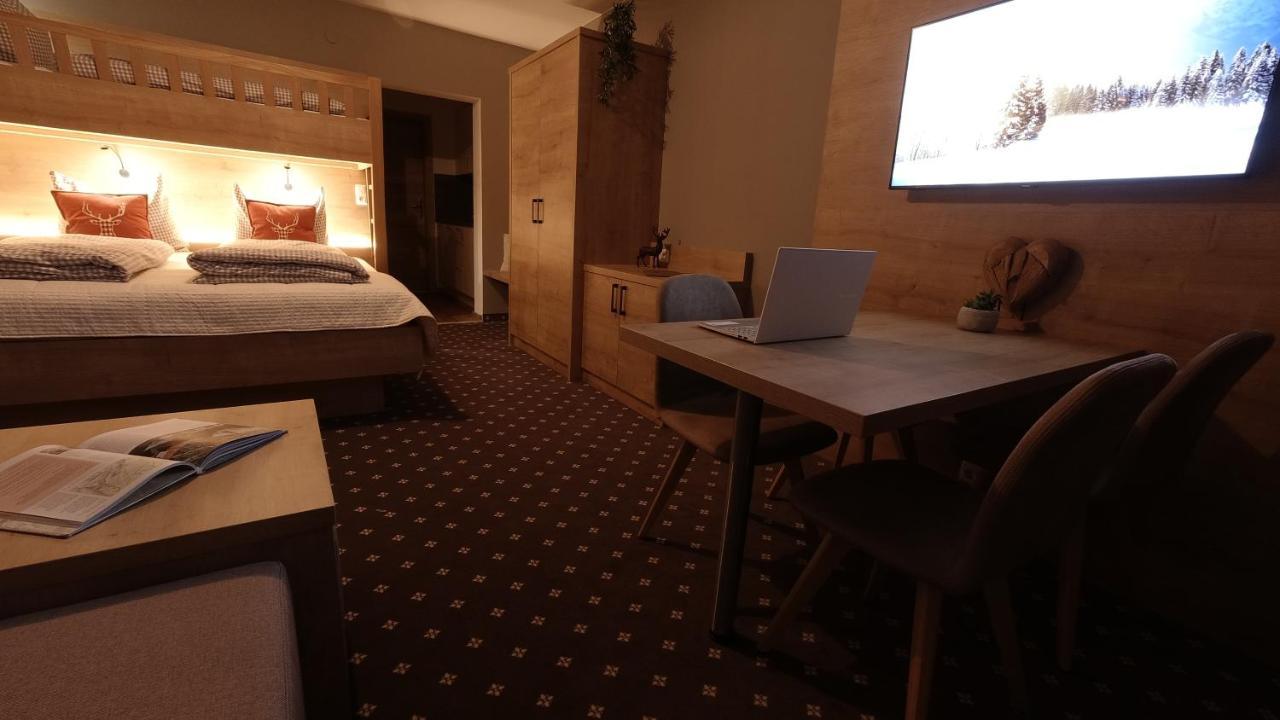 Haus Alpengluehen Apartment Ервалд Екстериор снимка