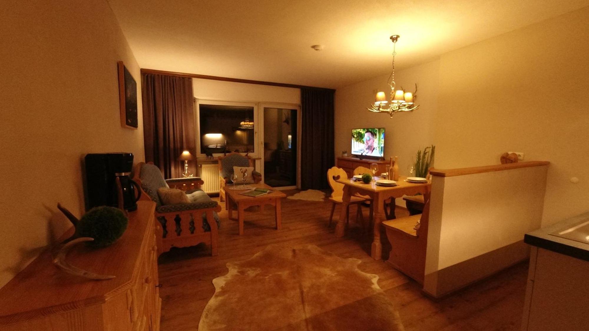Haus Alpengluehen Apartment Ервалд Екстериор снимка